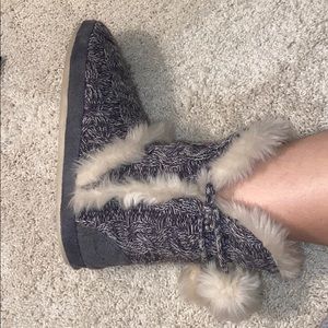 comfy slippers